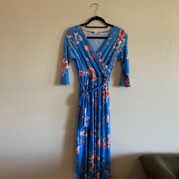 Women's small maternity dress with floral print - Picture 1 of 4